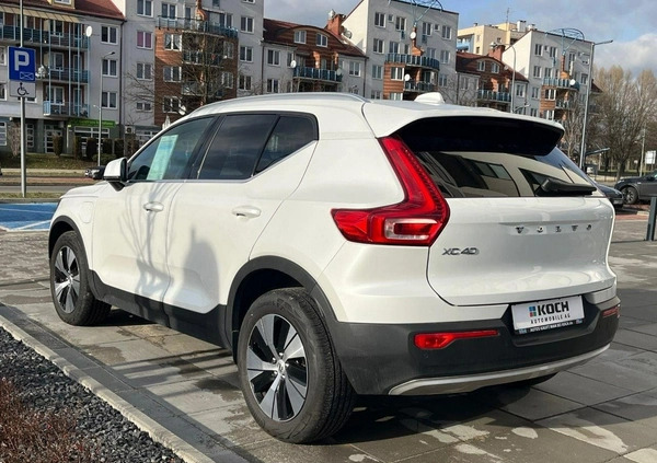 Volvo XC 40 cena 145500 przebieg: 16300, rok produkcji 2021 z Ruda Śląska małe 56